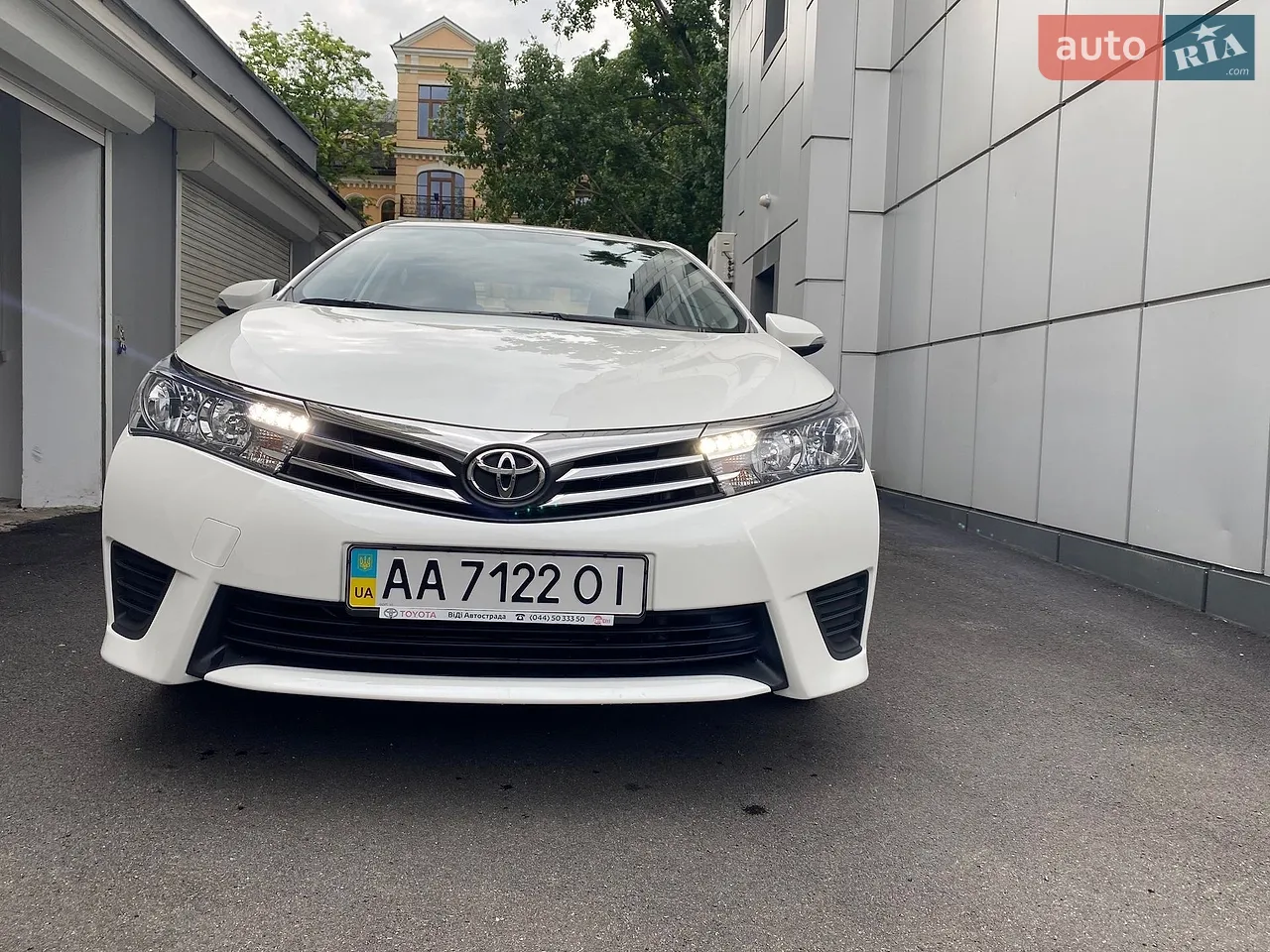 2013 Toyota Corolla - мініатюра 11