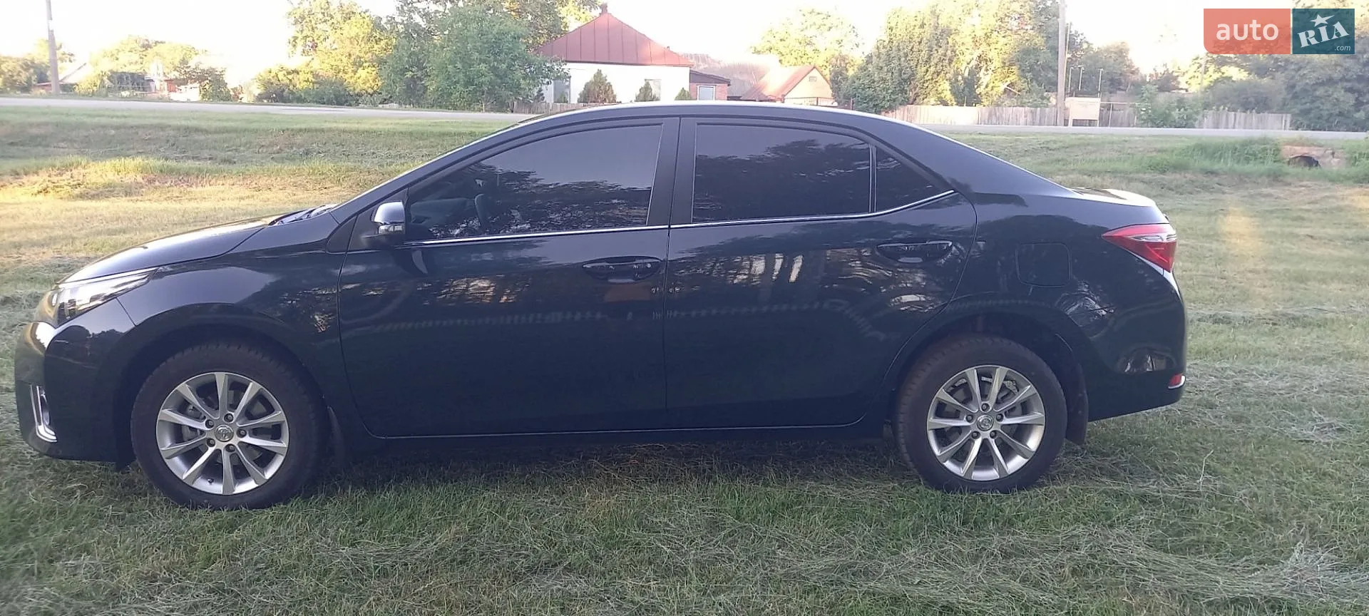 2013 Toyota Corolla - мініатюра 8