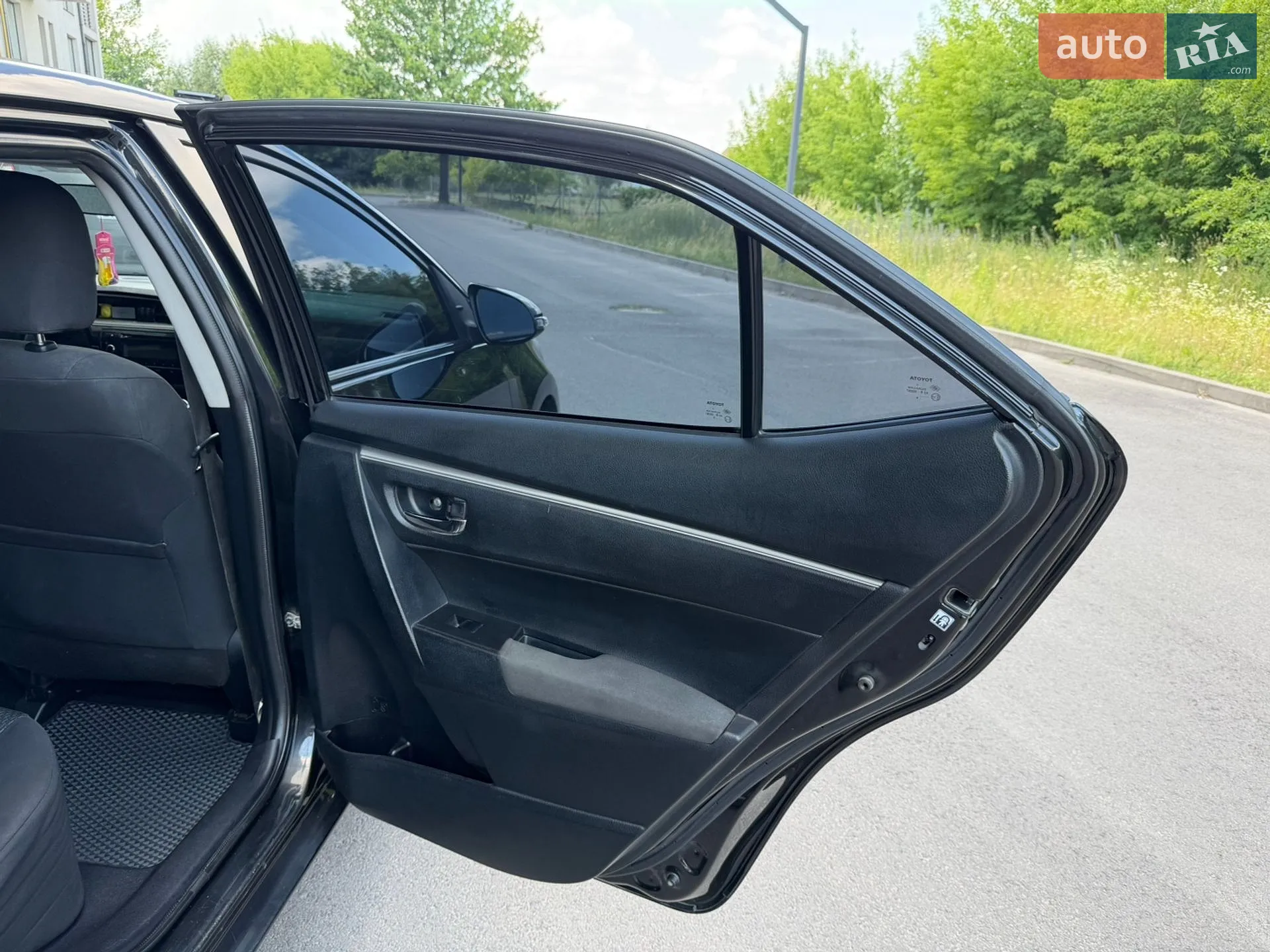 2015 Toyota Corolla - мініатюра 20