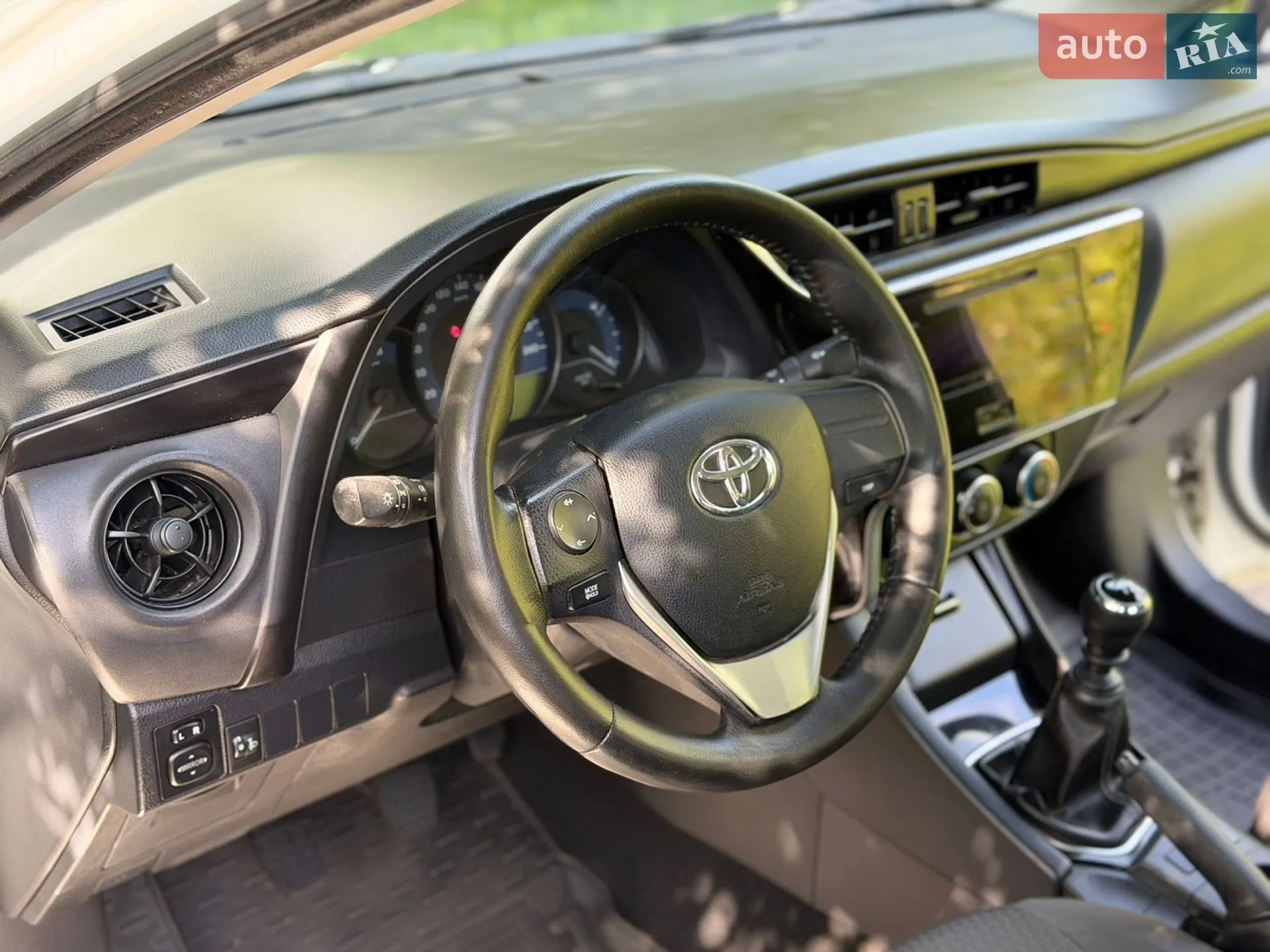 2017 Toyota Corolla - мініатюра 19