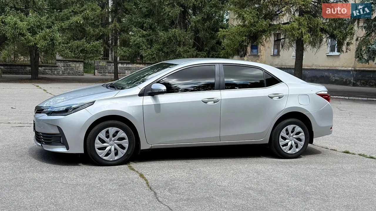 2015 Toyota Corolla - мініатюра 13