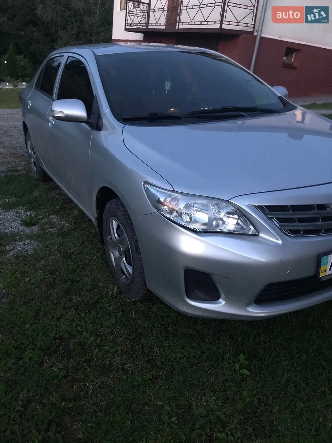 2010 Toyota Corolla - мініатюра 2