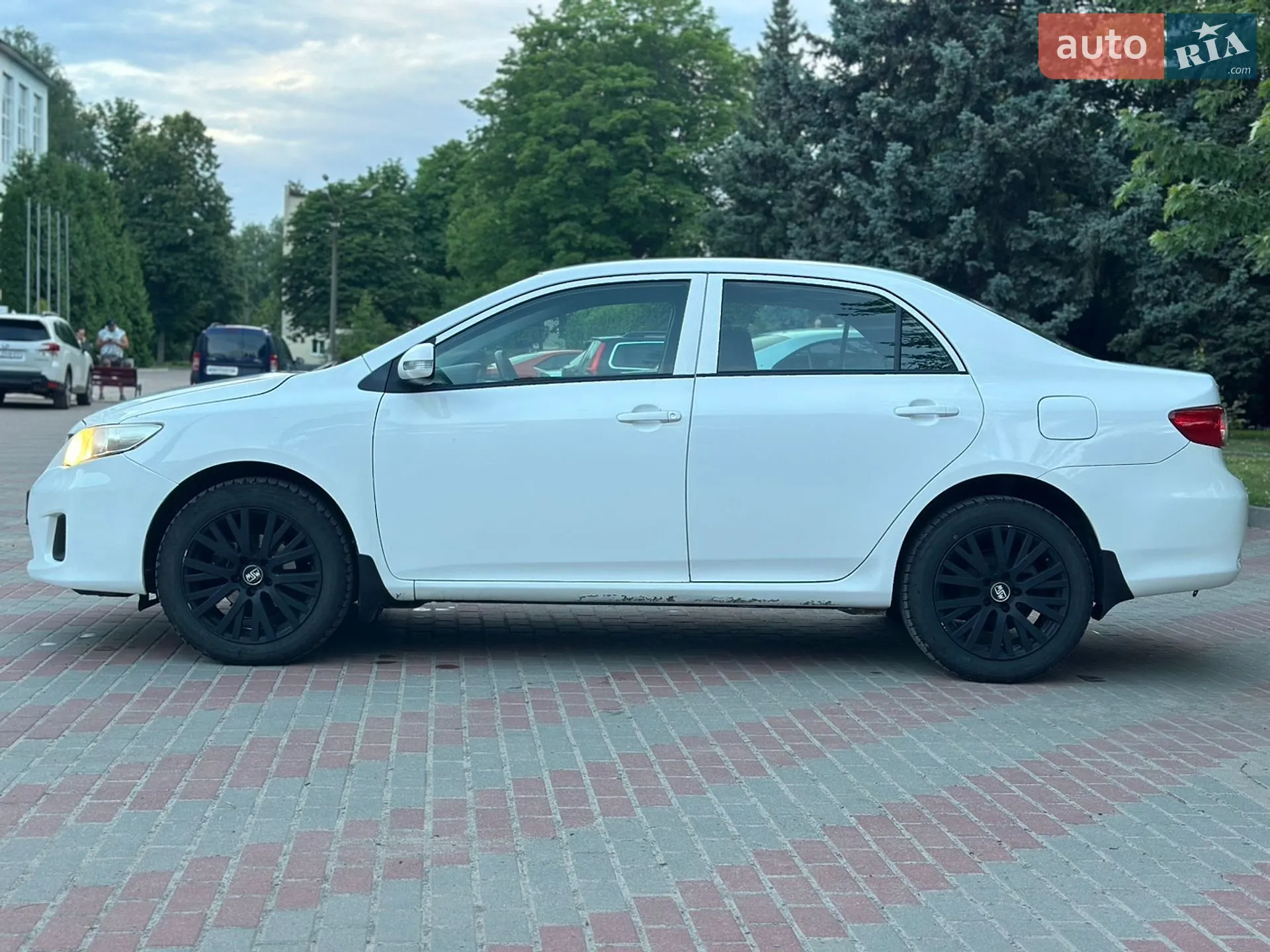 2011 Toyota Corolla - мініатюра 14