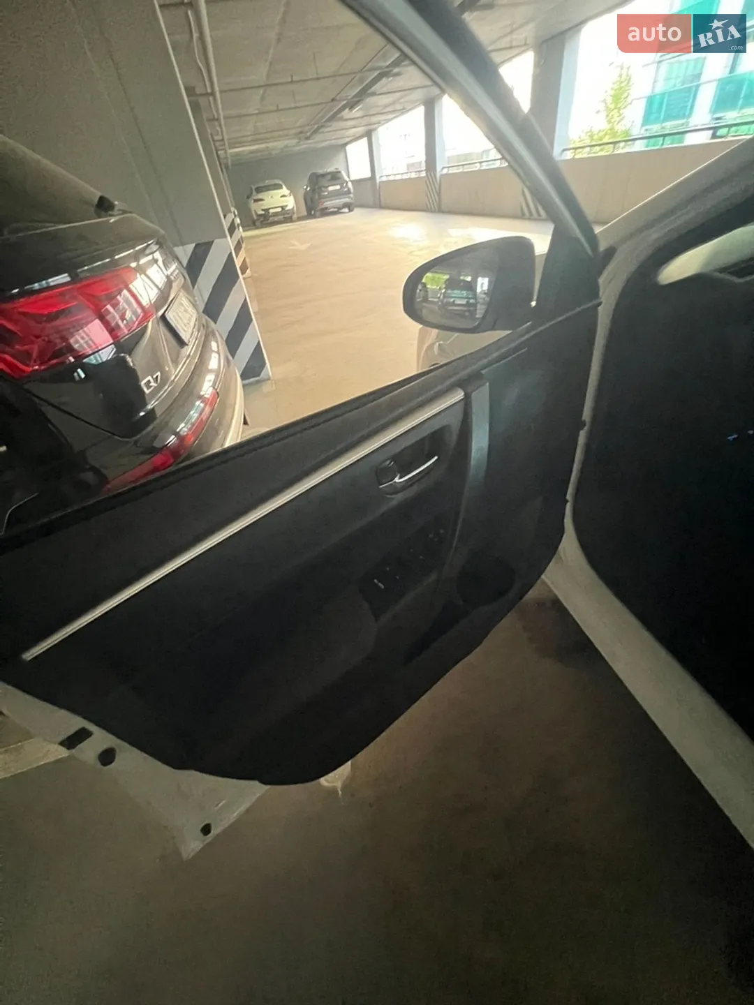 2017 Toyota Corolla - мініатюра 10