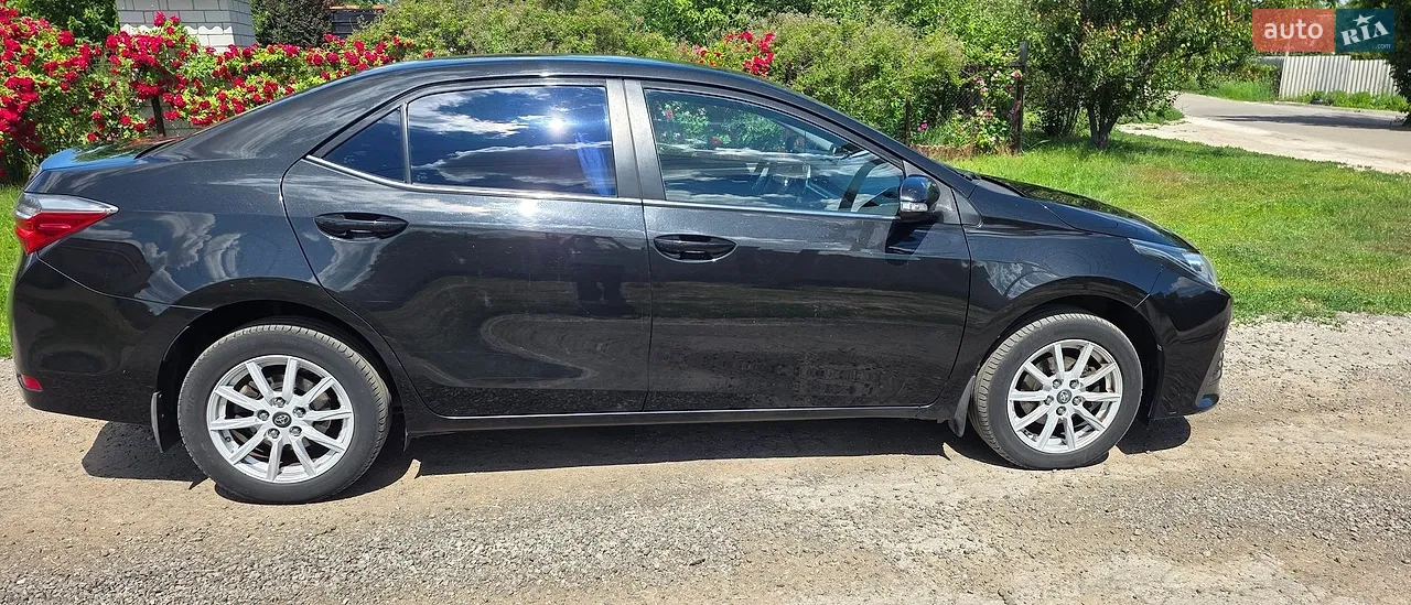 2017 Toyota Corolla - мініатюра 13
