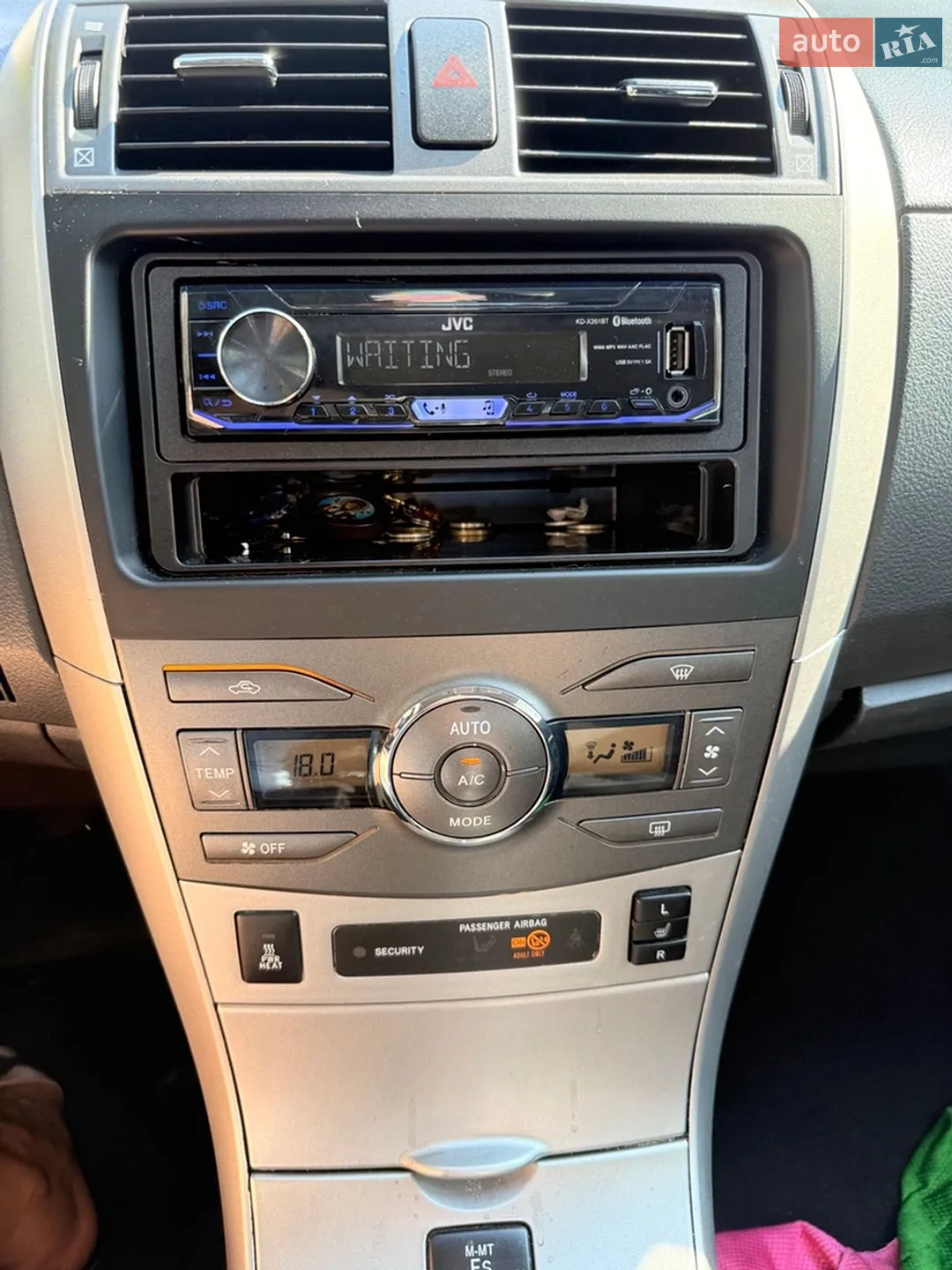 2010 Toyota Corolla - мініатюра 8