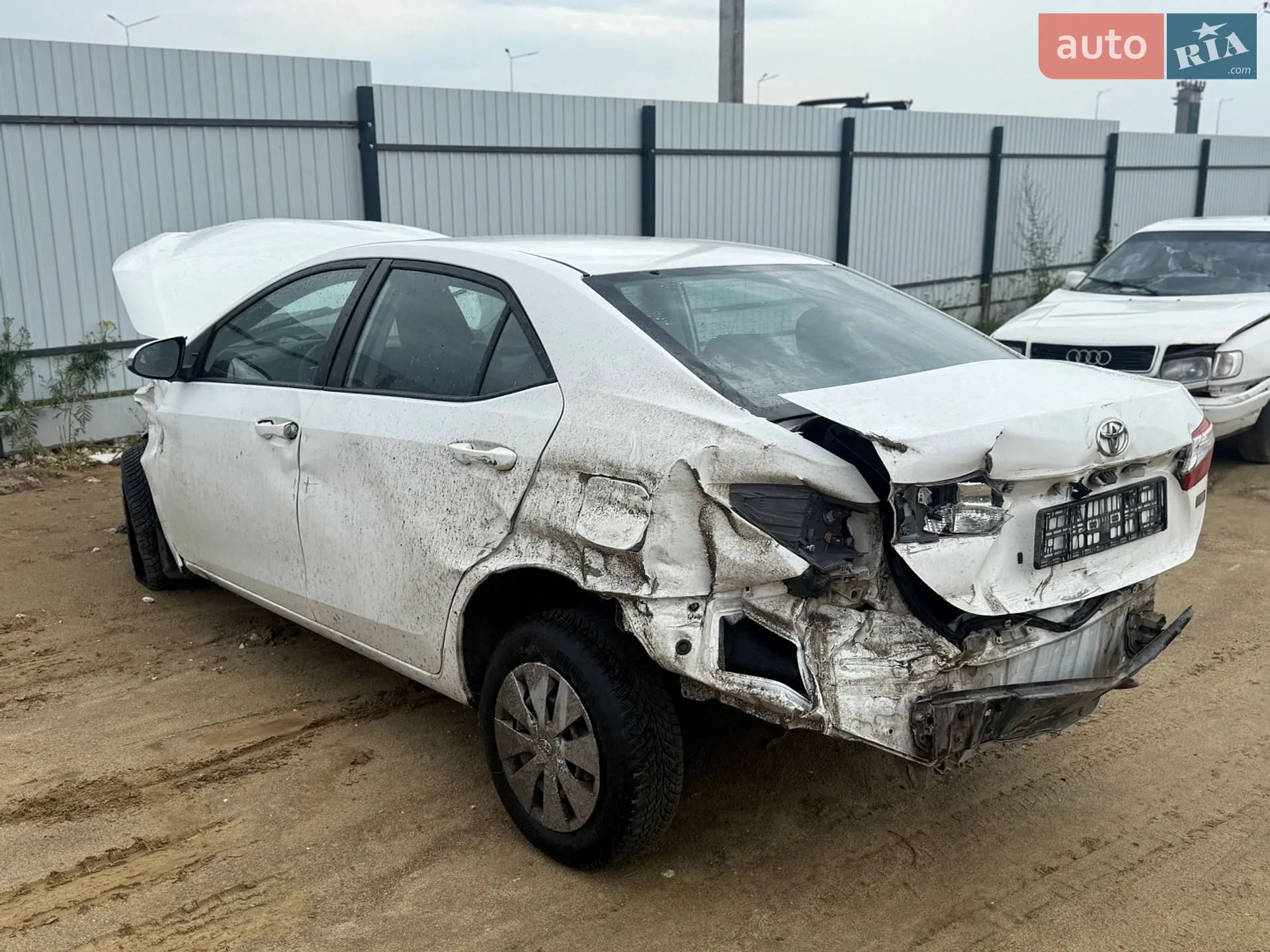2016 Toyota Corolla - фото 1