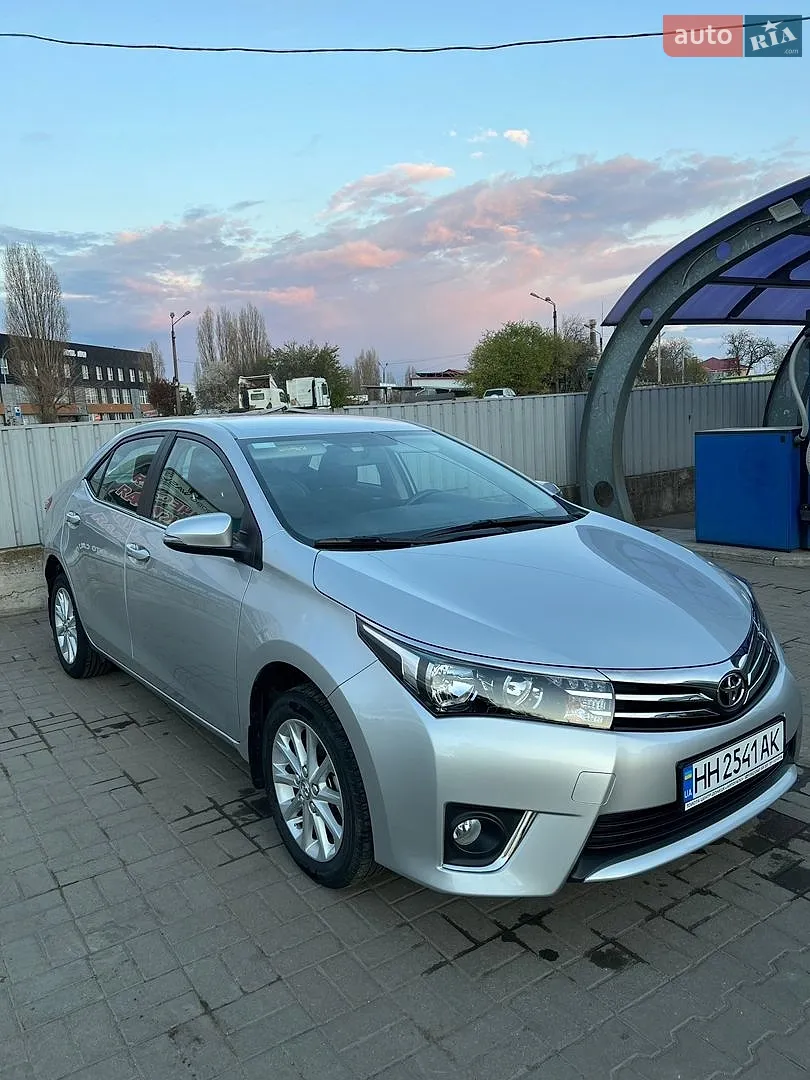 2014 Toyota Corolla - мініатюра 2