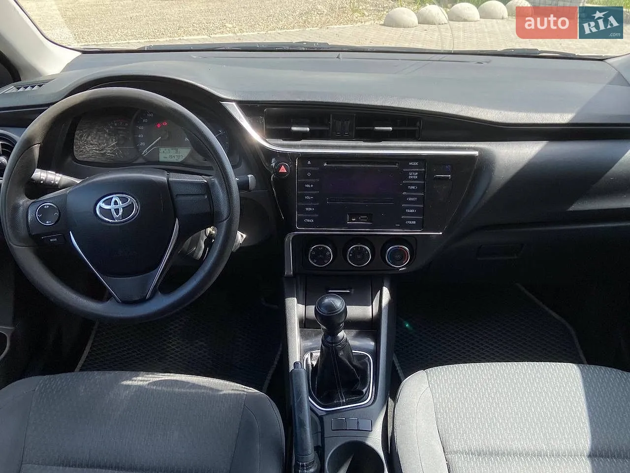 2017 Toyota Corolla - мініатюра 8