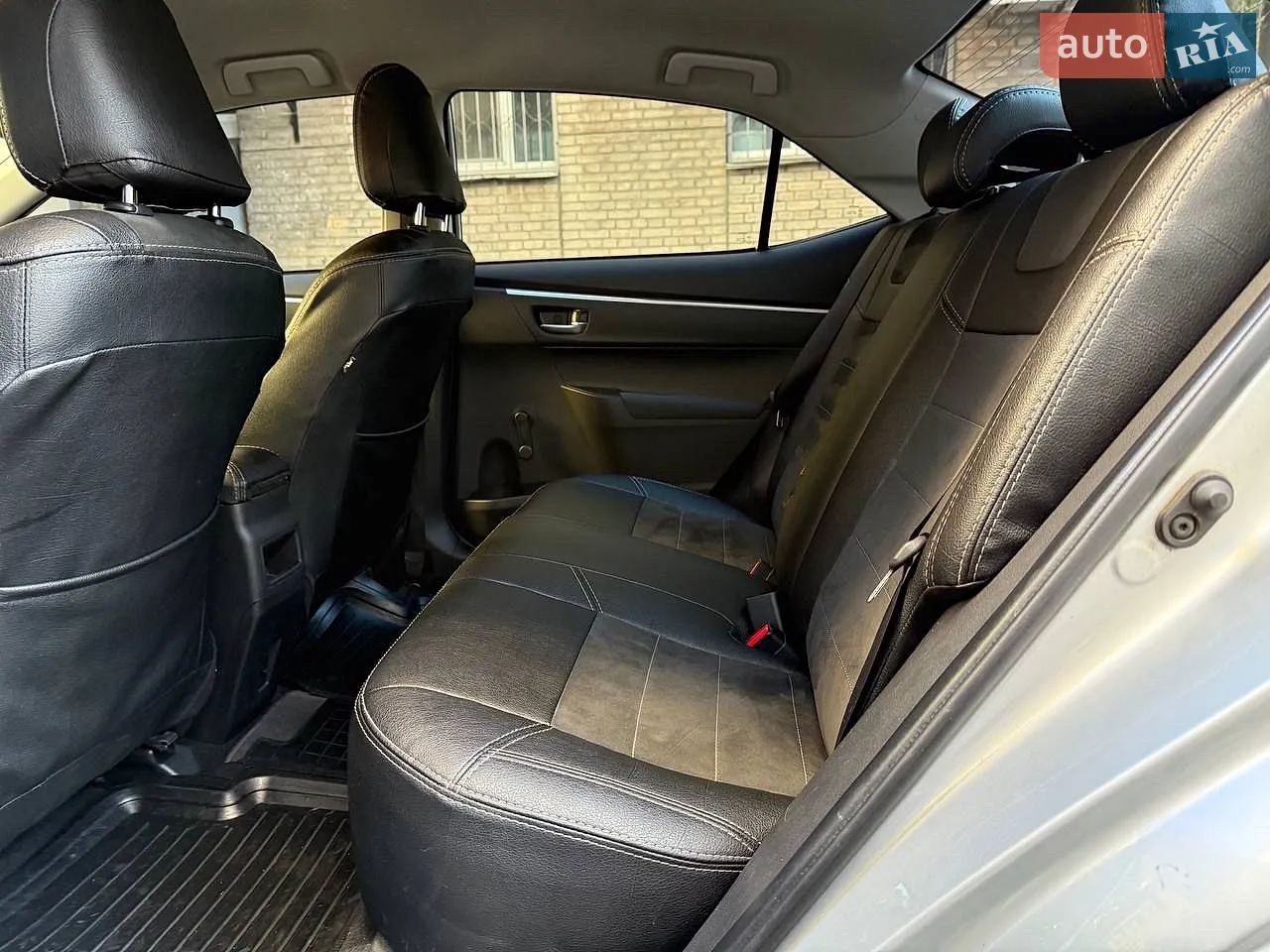 2016 Toyota Corolla - мініатюра 6