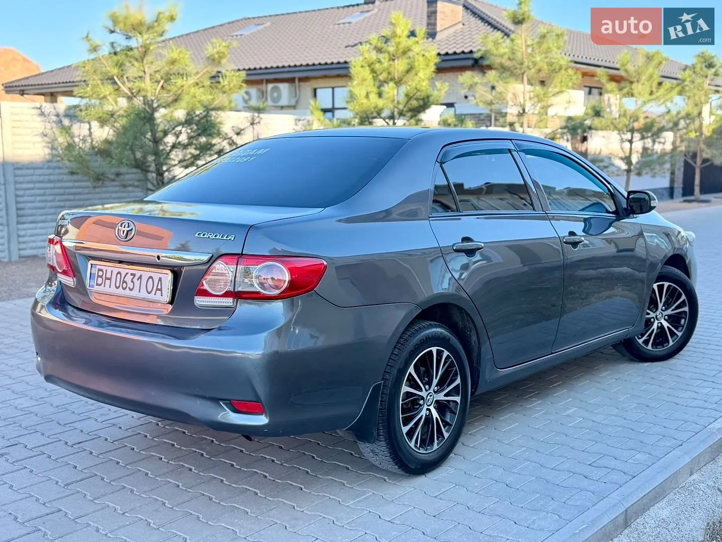 2011 Toyota Corolla - мініатюра 19