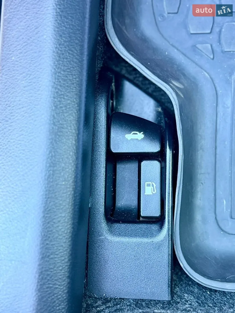 2011 Toyota Corolla - мініатюра 56