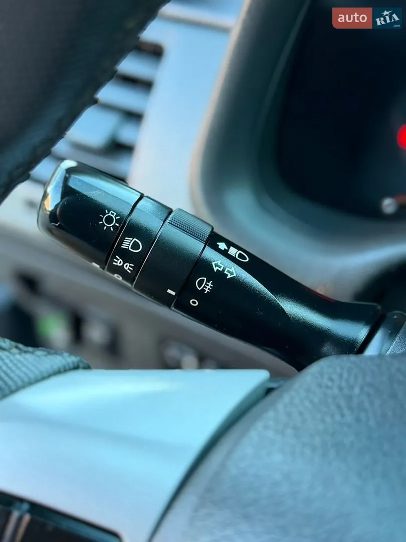 2011 Toyota Corolla - мініатюра 65