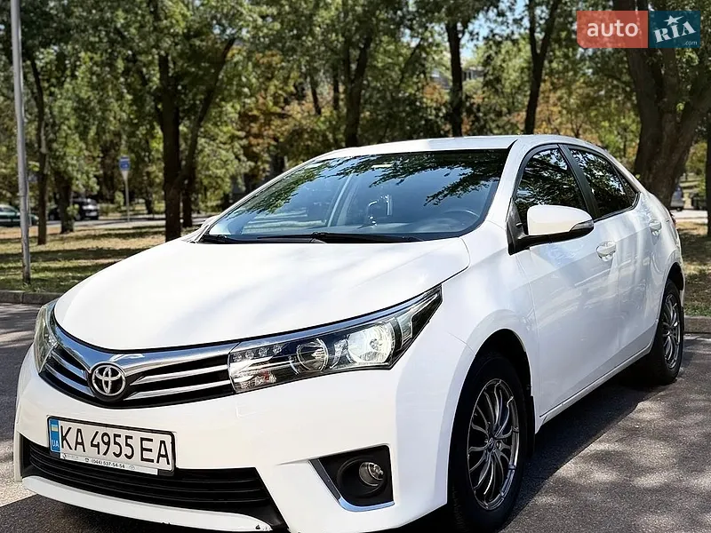 Toyota Corolla 2015