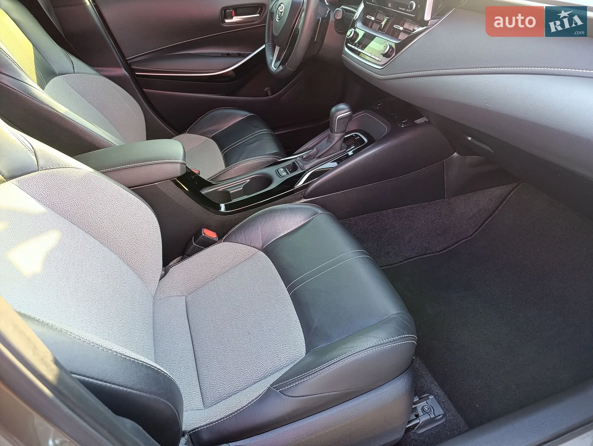 2020 Toyota Corolla - мініатюра 21