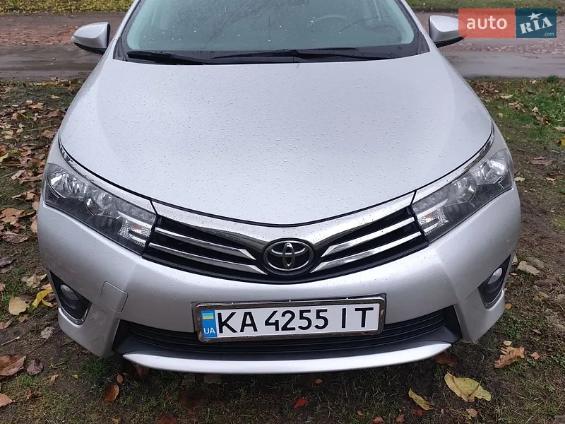 Toyota Corolla 2015