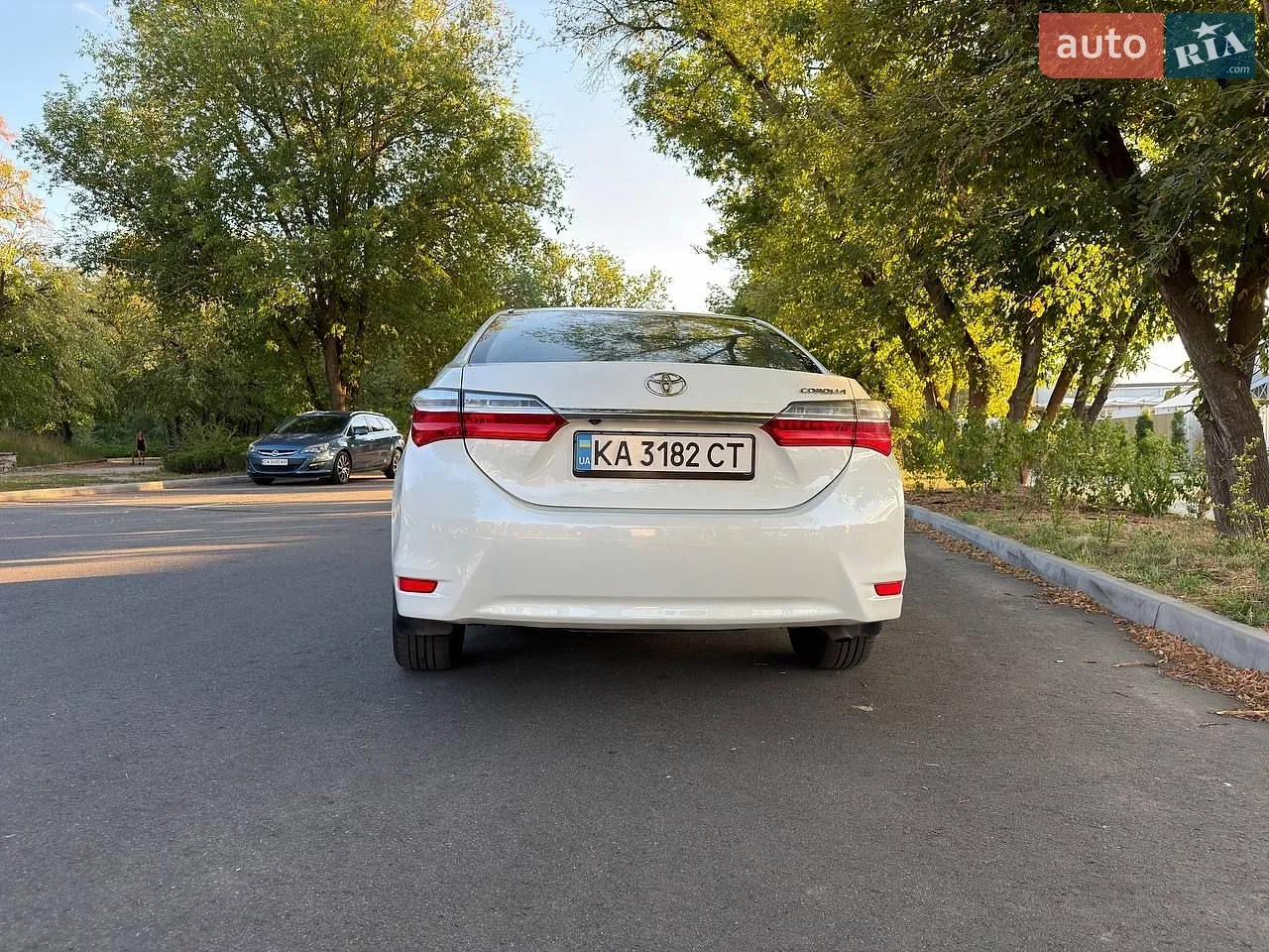 2016 Toyota Corolla - мініатюра 2