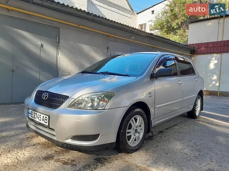 Toyota Corolla 2003