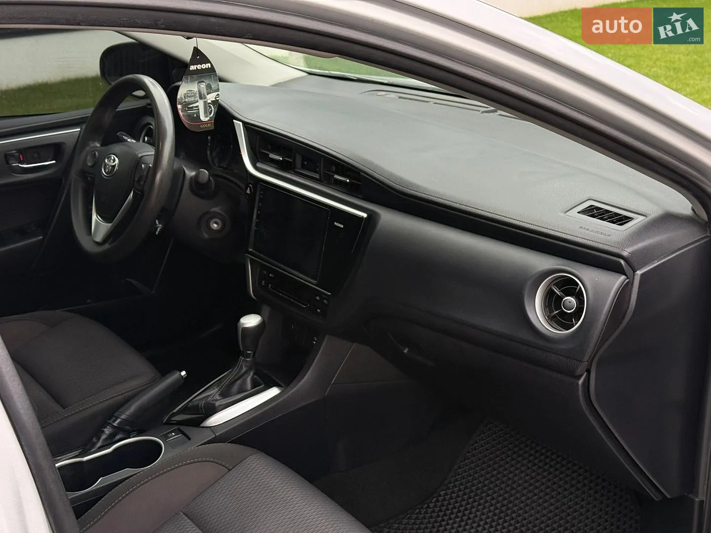 2017 Toyota Corolla - мініатюра 10