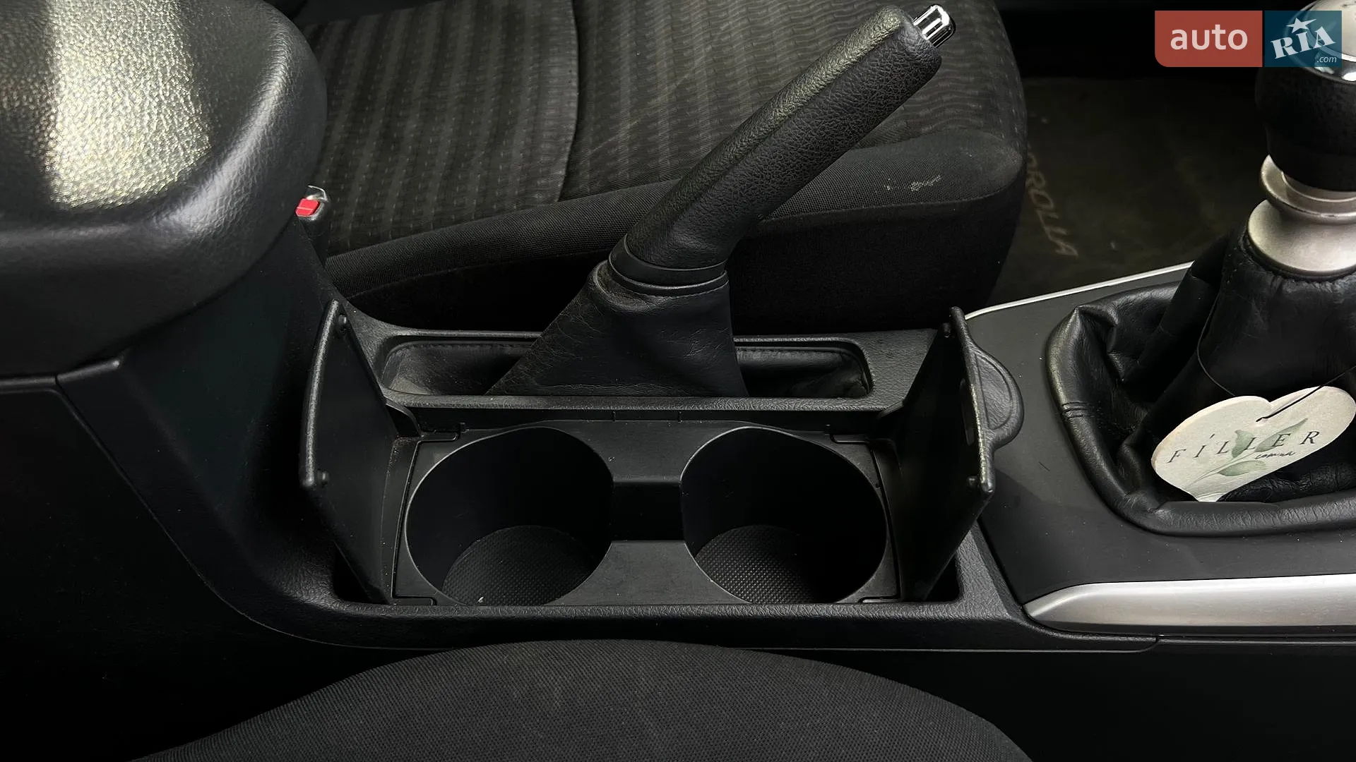 2011 Toyota Corolla - мініатюра 30