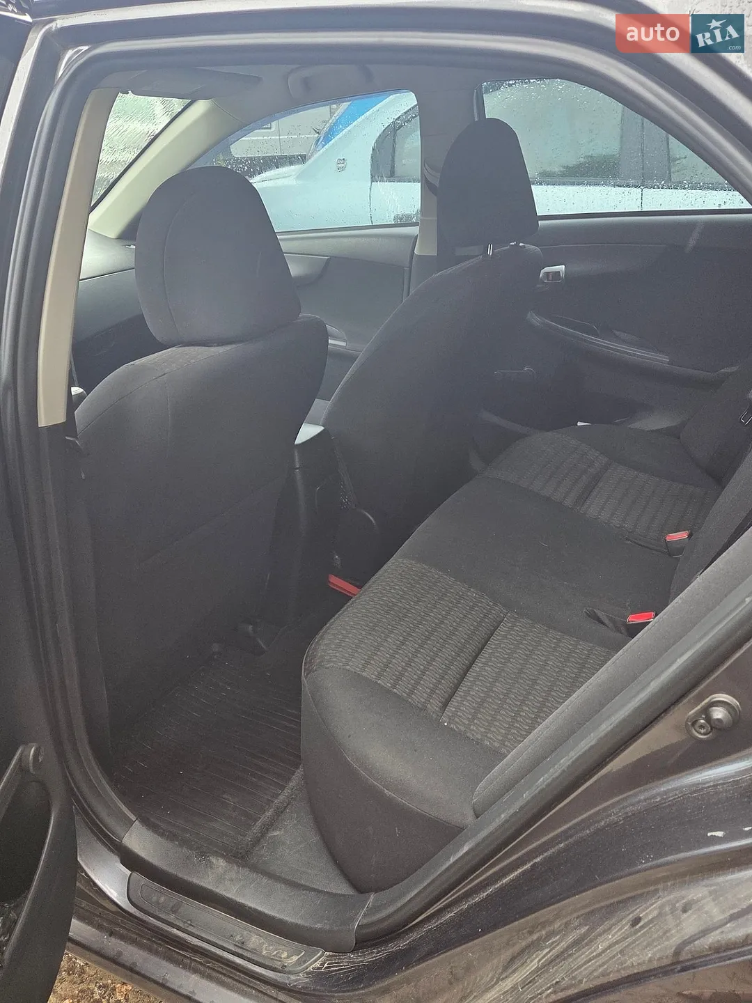 2010 Toyota Corolla - мініатюра 7