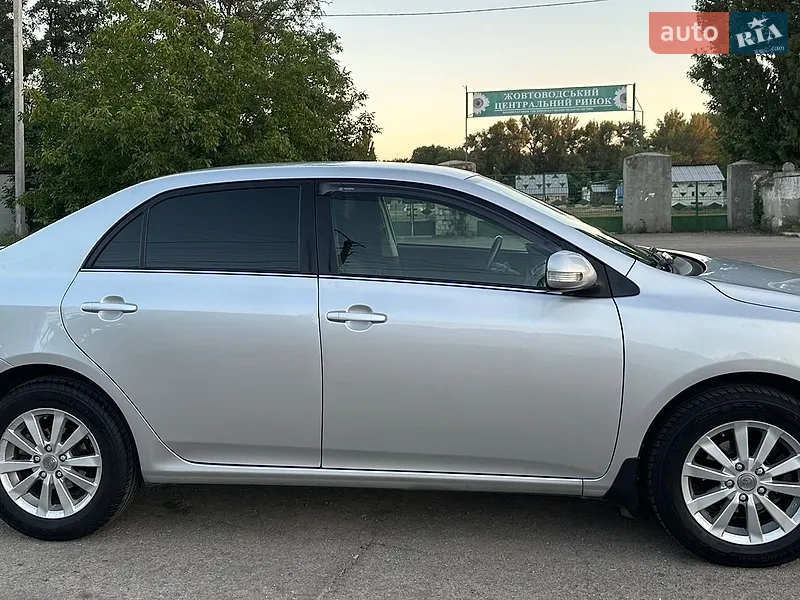 Toyota Corolla 2012