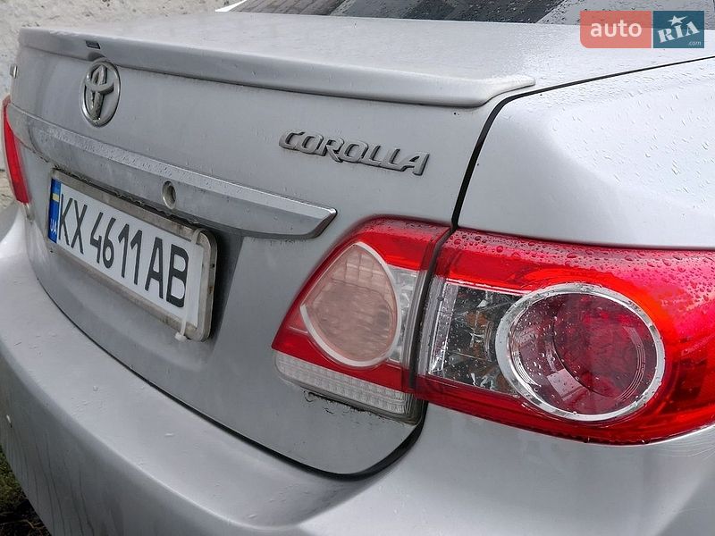 Седан Toyota Corolla 2012 в Харкові