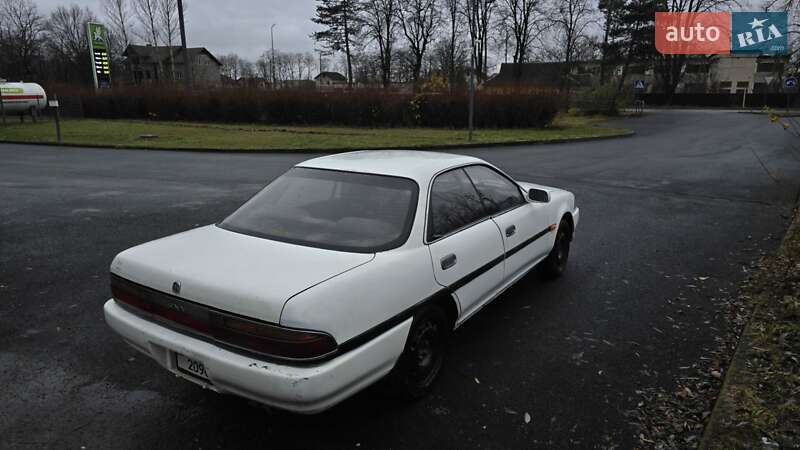 Седан Toyota Corona Exiv 1990 в Богородчанах