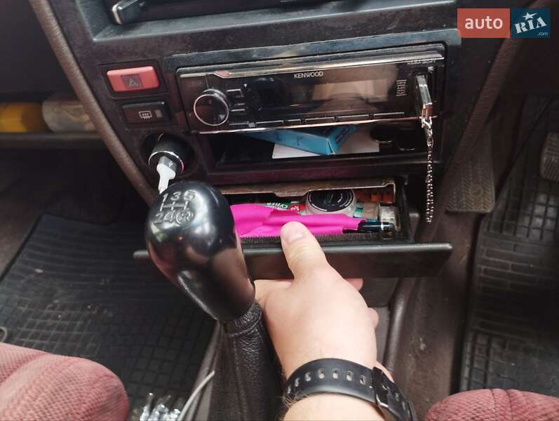 Ліфтбек Toyota Corona 1986 в Чорноморську фото 18 Ліфтбек Toyota Corona 1986 в Чорноморську