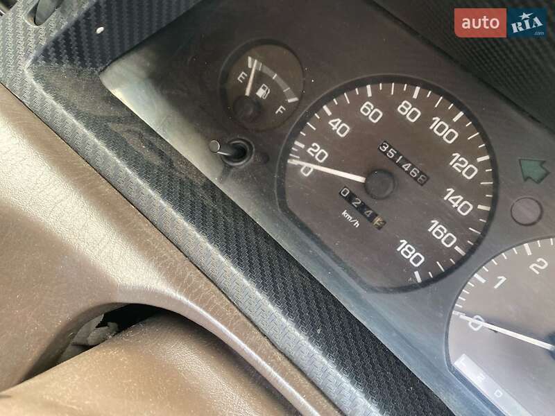 Седан Toyota Corona 1982 в Одессе фото 5 Седан Toyota Corona 1982 в Одессе