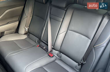 Внедорожник / Кроссовер Toyota Crown 2023 в 