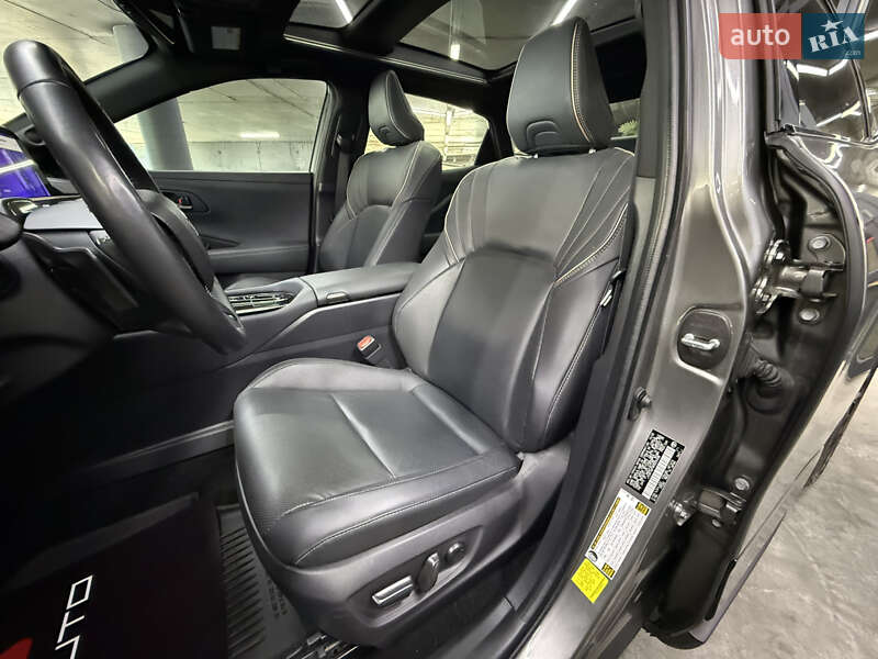 Внедорожник / Кроссовер Toyota Crown 2023 в Одессе