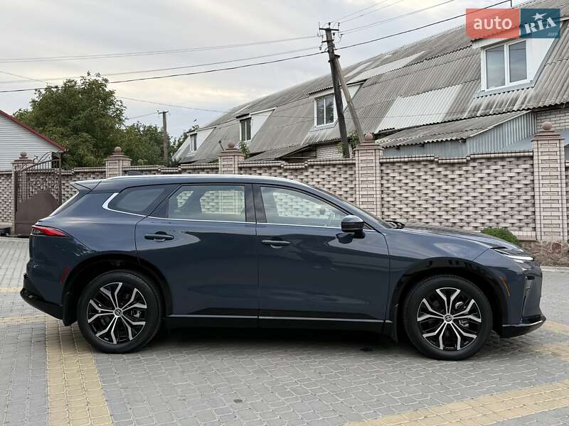 Позашляховик / Кросовер Toyota Crown 2024 в Вінниці