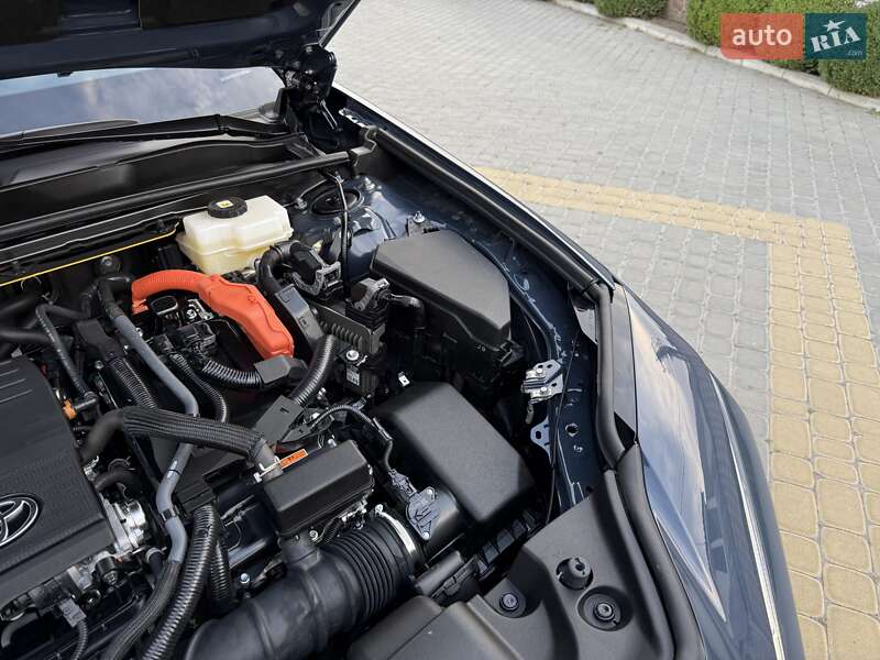 Позашляховик / Кросовер Toyota Crown 2024 в Вінниці