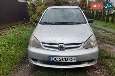 Седан Toyota Echo 2003 в Львові
