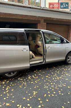 Минивэн Toyota Estima 2008 в Виннице