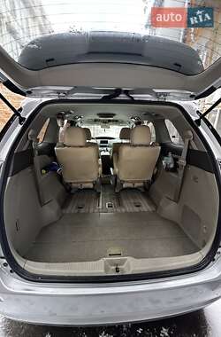 Минивэн Toyota Estima 2008 в Виннице