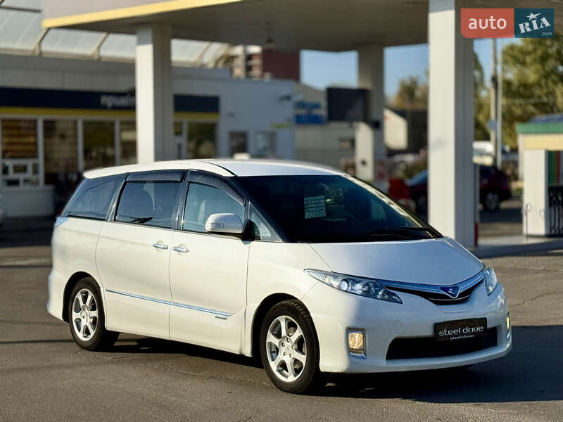 Мінівен Toyota Estima 2010 в Миколаєві