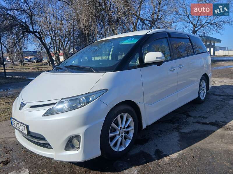 Минивэн Toyota Estima 2010 в Первомайске фото 10 Минивэн Toyota Estima 2010 в Первомайске