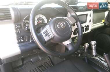 Внедорожник / Кроссовер Toyota FJ Cruiser 2008 в Запорожье