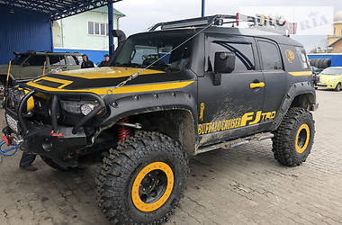 Внедорожник / Кроссовер Toyota FJ Cruiser 2006 в Черновцах