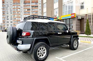 Внедорожник / Кроссовер Toyota FJ Cruiser 2013 в Киеве