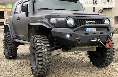 Внедорожник / Кроссовер Toyota FJ Cruiser 2012 в Ивано-Франковске