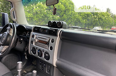 Внедорожник / Кроссовер Toyota FJ Cruiser 2006 в Кропивницком