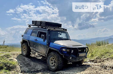 Внедорожник / Кроссовер Toyota FJ Cruiser 2007 в Киеве