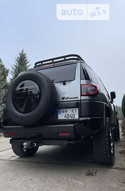 Внедорожник / Кроссовер Toyota FJ Cruiser 2012 в Одессе
