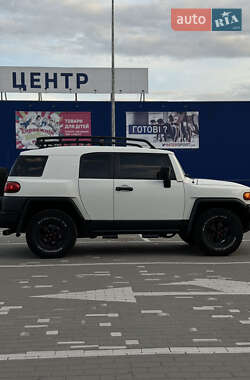 Позашляховик / Кросовер Toyota FJ Cruiser 2008 в Києві