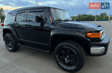 Позашляховик / Кросовер Toyota FJ Cruiser 2010 в Харкові