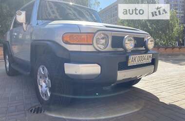 Внедорожник / Кроссовер Toyota FJ Cruiser 2006 в Киеве