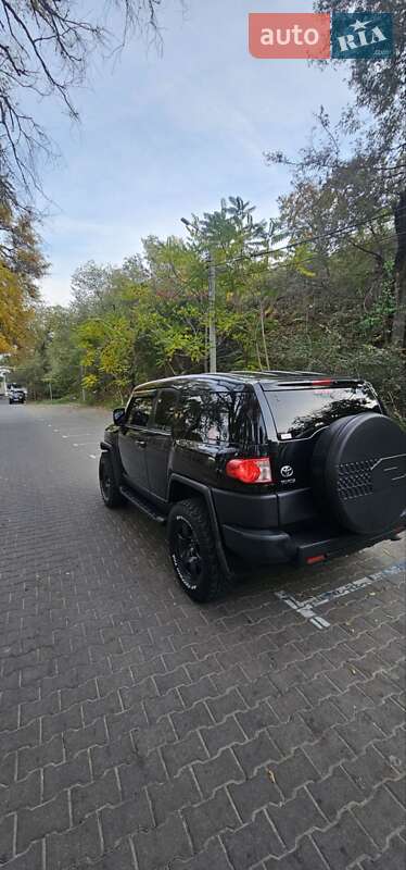 Внедорожник / Кроссовер Toyota FJ Cruiser 2006 в Одессе фото 22 Внедорожник / Кроссовер Toyota FJ Cruiser 2006 в Одессе